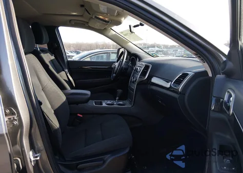 2011 Jeep Grand Cherokee Laredo from USA, damaged, VIN 1J4RR4GG8BC670849